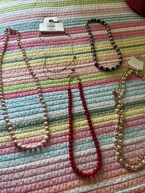 Source Unknown Pink Beaded Necklace Collection